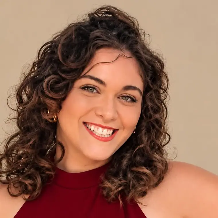 Ashley Victores